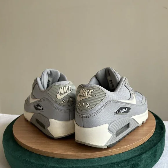 Nike Air Max 90 - Wolf Gray - Picture 4 of 6